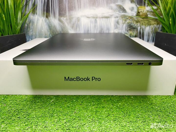 MacBook Pro 13 2020 i5 8Gb 512Gb Полный комплект