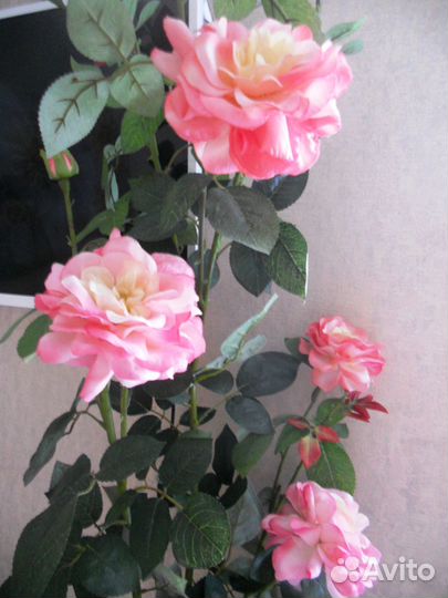 Роза искусственная в горшке, 125см