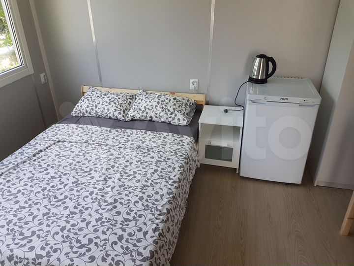 Комната 24 м² в 4-к., 2/2 эт.