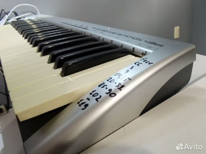 Миди Клавиатура M-Audio Keystation 49Es