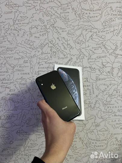 iPhone Xr, 128 ГБ