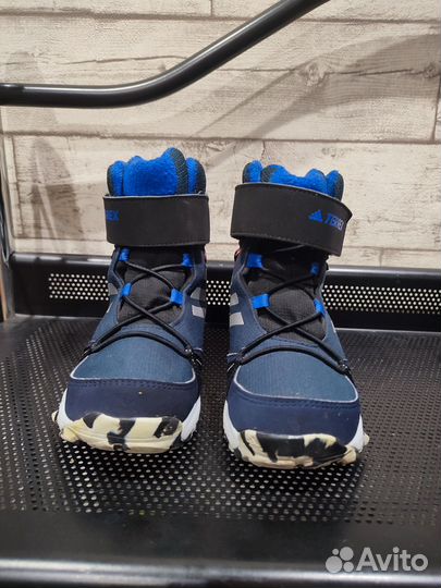 Adidas ботинки для мальчика