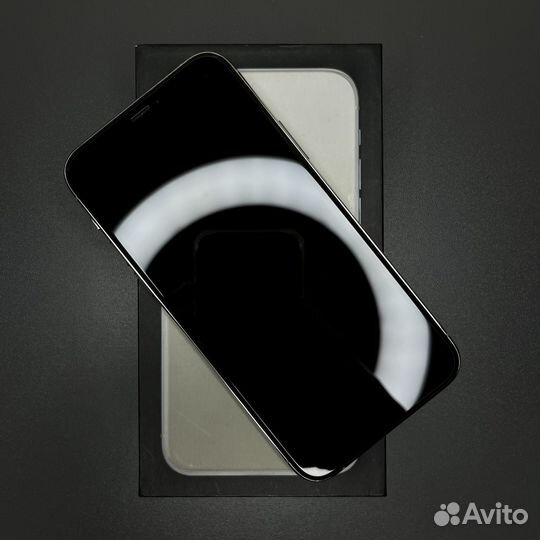 iPhone 11 Pro, 64 ГБ