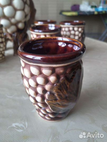 Оригинальный кувшин с бокалами. Новый