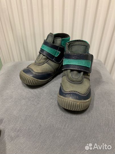 Ботинки демисезонные для мальчика 24 размер