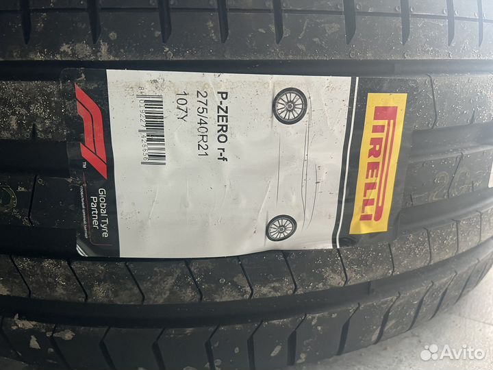 Pirelli P Zero 275/40 R21 и 315/35 R21 107Y