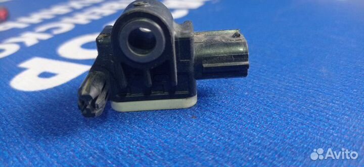 Датчик удара Nissan Juke кроссовер HR16DE 2014