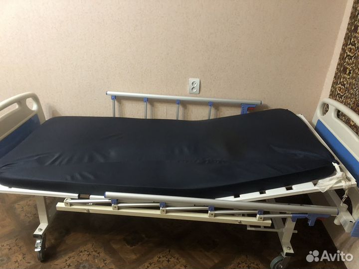 Медицинская кровать для лежачих больных бу