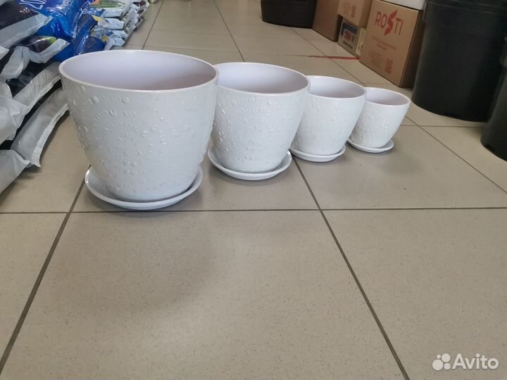 Керамические горшки для цветов