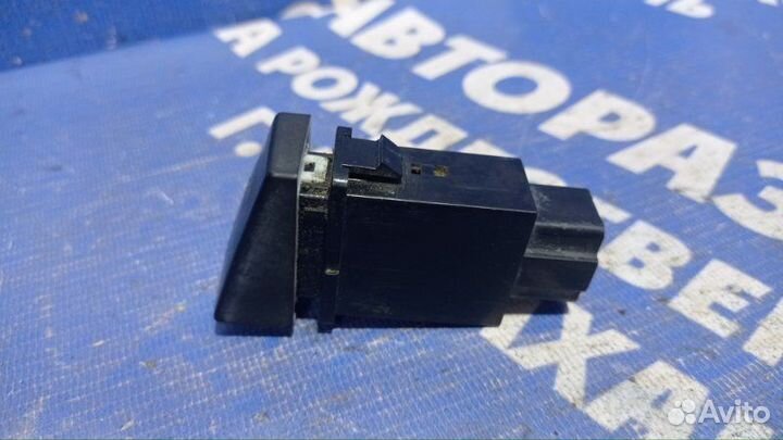 Кнопка обогрева сидений Hyundai Sonata 4 седан