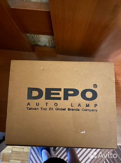 Поворотник в бампер тойота приус, правый