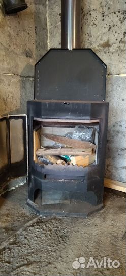 Печь камин на дровах бу