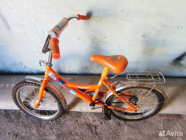 Продается детский велосипед р 18