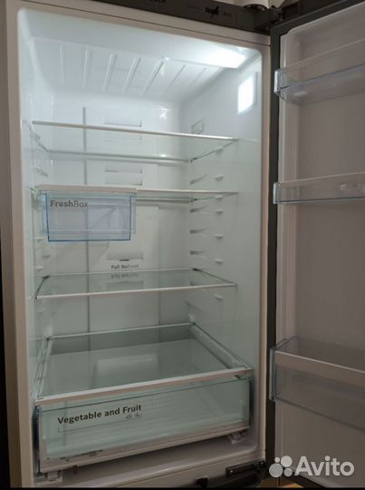 Холодильник Bosch двухкамерный