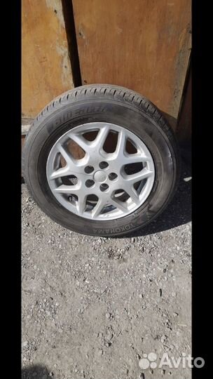 Yokohama BluEarth AE50 SUV 195/65 R15