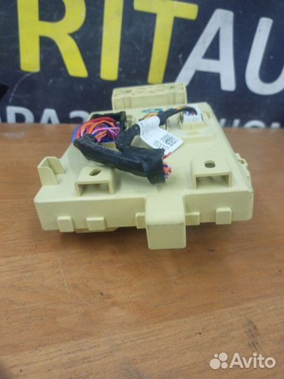 Блок предохранителей салонный Kia Seltos 1