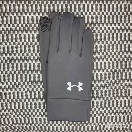 Перчатки Under armour