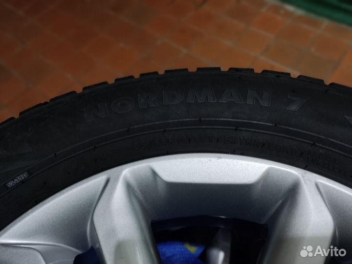 Продаю зимние шины Nokian Tures