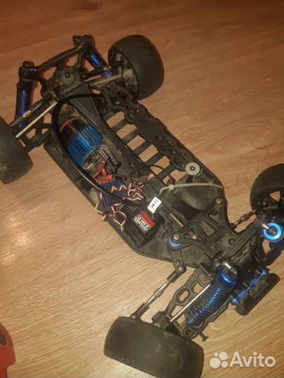 Радиоуправляемая модель для дрифта на запчасти