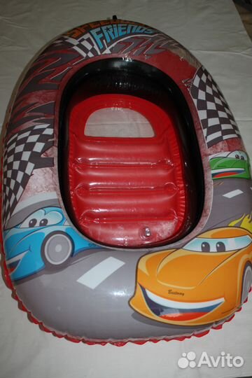 Резиновая надувная лодка