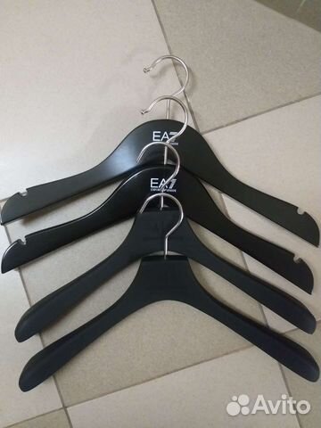 Плечики EA7(Emporio Armani), AX(Armani Exchanges)