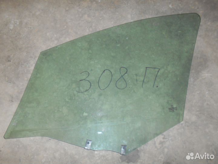 Peugeot 308 408 стекло правое опускное