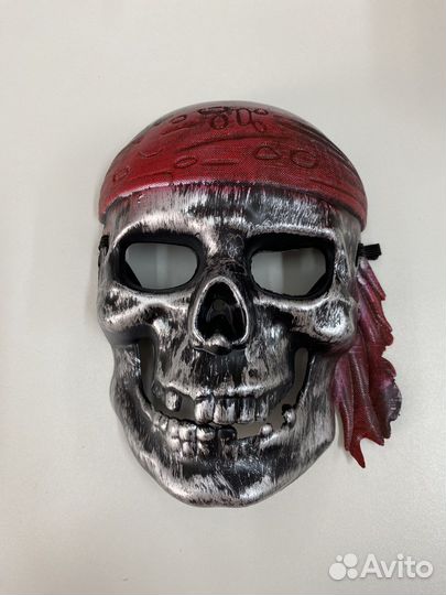 Маска карнавальная