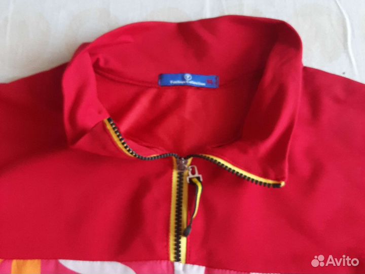 Женский спортивный комтюи