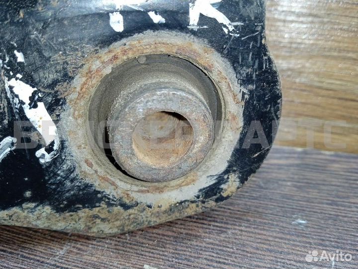 Рычаг задний правый Митсубиси Лансер 9 (CS)