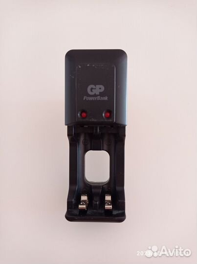 Зарядное устройство GP