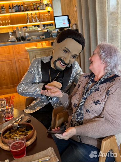 Стас Михайлов поздравление, ростовая кукла