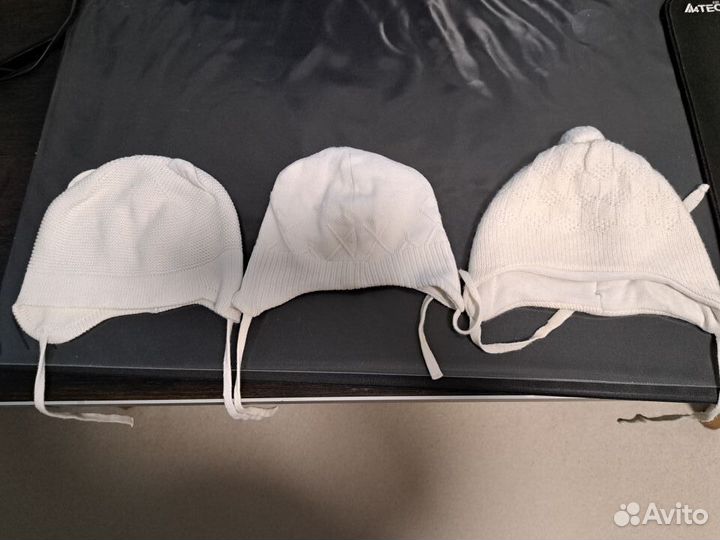 Шапочки для ребенка до года 3шт. с завязками