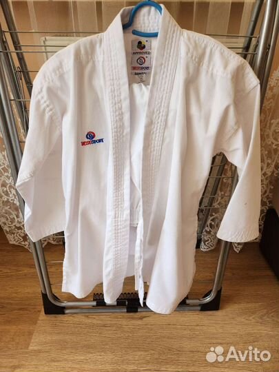 Костюм для тхэквондо