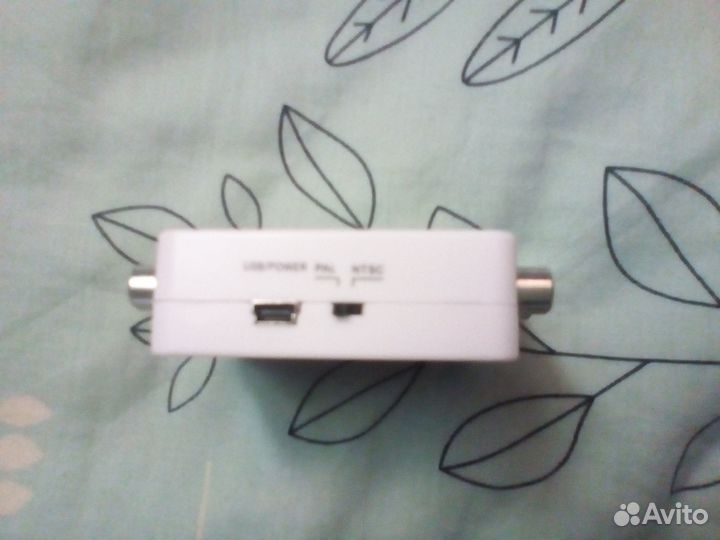 Конвертер AV Pal ntsc 3 RCA на 3 RCA новый