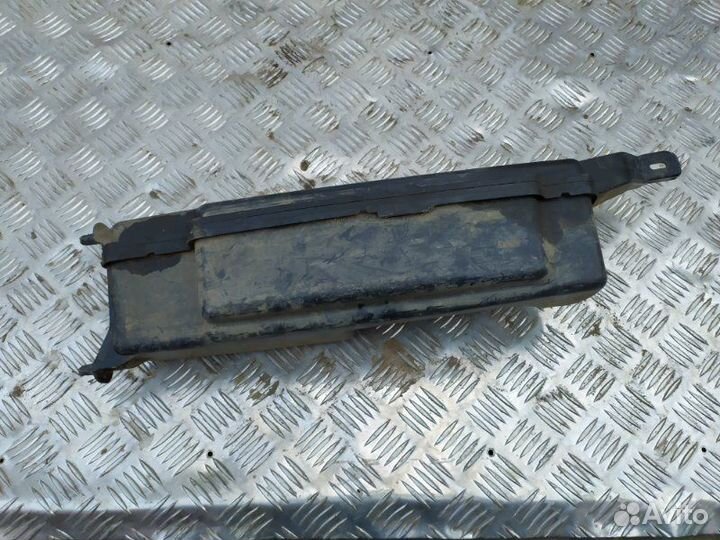 Резонатор воздушного фильтра, влагоотделитель