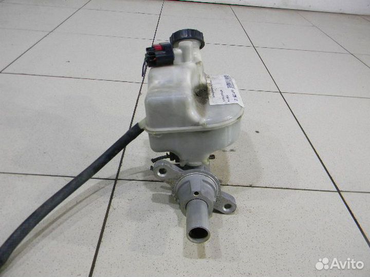 Цилиндр тормозной главный