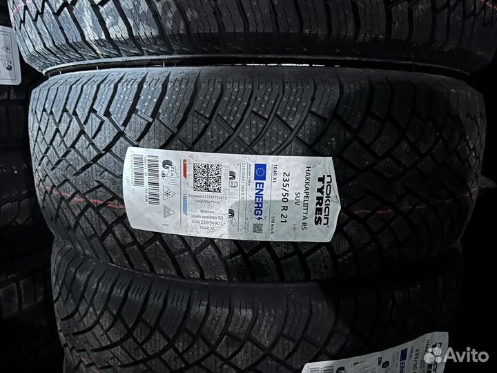Nokian Tyres Hakkapeliitta R5 SUV 235/50 R21 104R