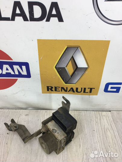 Блок abs абс Renault sandero stepway 2