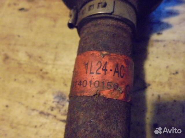 Полуось передняя R Ford Explorer 3