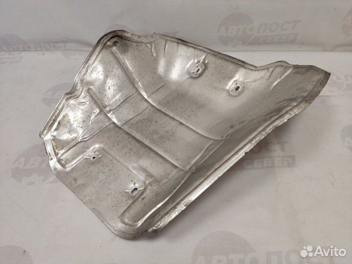 Тепловой экран передний Chrysler Voyager 3.3L V6