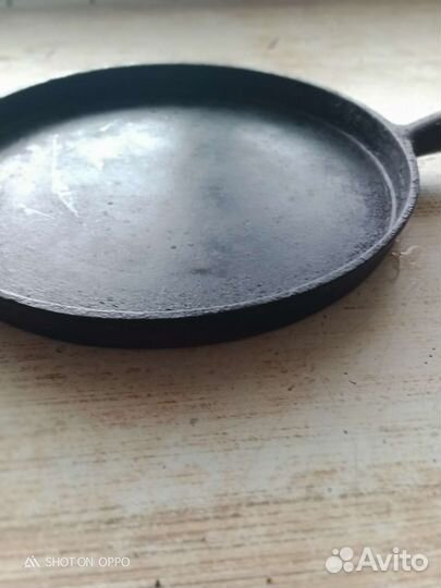 Чугунная сковорода со съемной ручкой