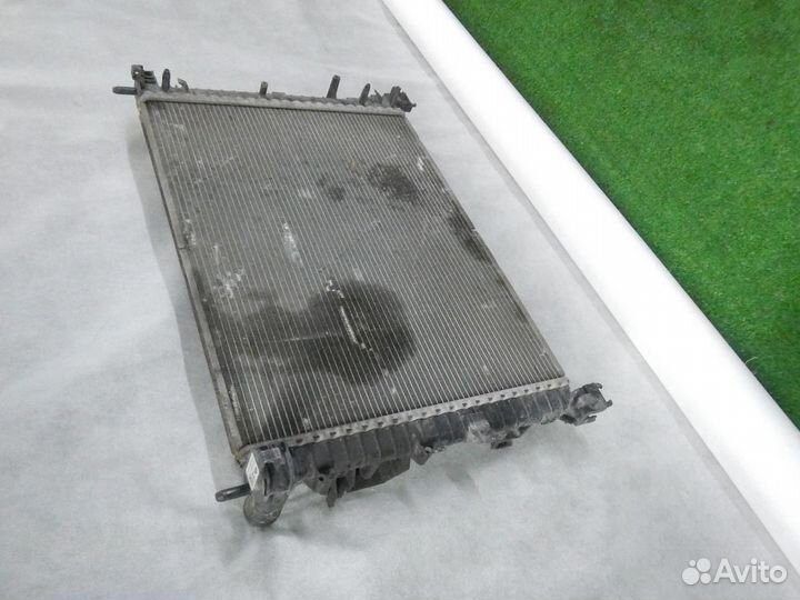 Радиатор охлаждения Renault Kaptur (2016-н.в.)