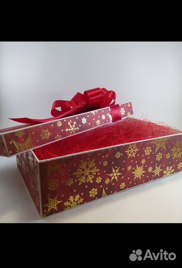 Коробка подарочная Новогодняя 02
