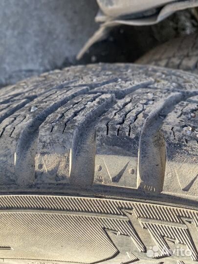 Nokian Tyres Hakkapeliitta 8 SUV 235/60 R18