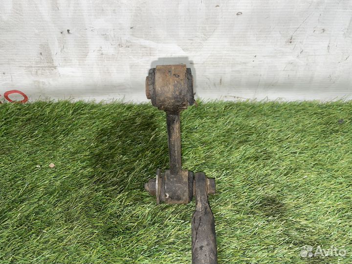 Задний стабилизатор Chevrolet Tahoe GMT400