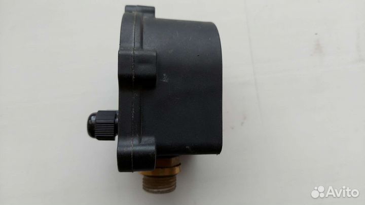 Автоматический регулятор давления