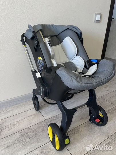Коляска-автолюлька Doona Plus с базой