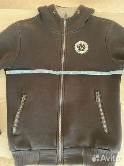 Кофта на молнии на мальчика