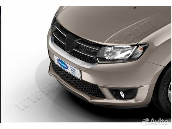 Накладка на решетку радиатора Renault Logan (20