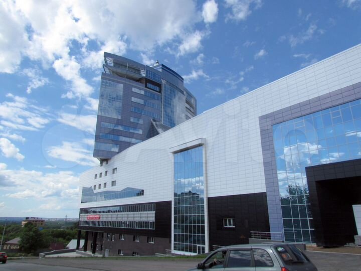 Торговая площадь, 2300 м²